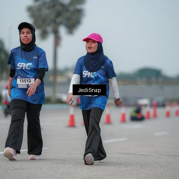 Runner Photo 7553746