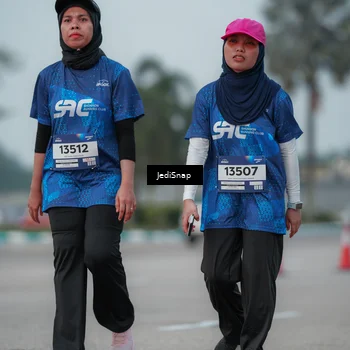 Runner Photo 7553754