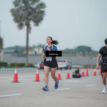 Runner Photo 7553760