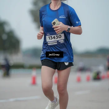 Runner Photo 7553763
