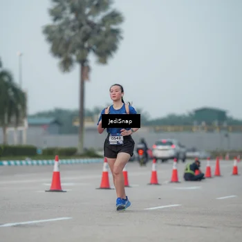 Runner Photo 7553765