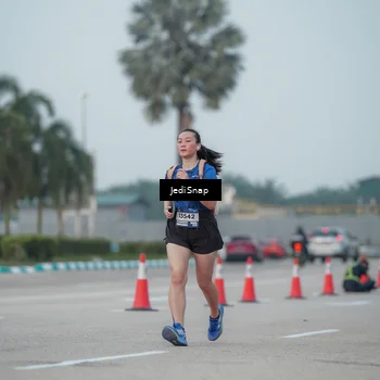 Runner Photo 7553768