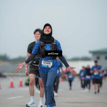Runner Photo 7553778
