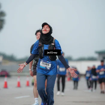 Runner Photo 7553782