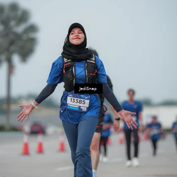 Runner Photo 7553783