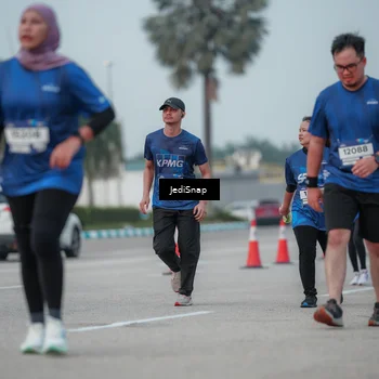Runner Photo 7553814