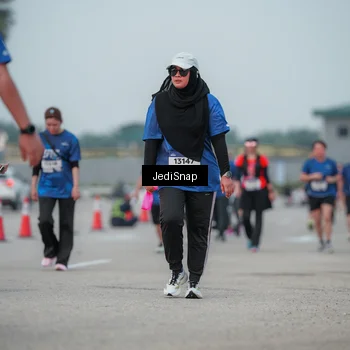 Runner Photo 7553824