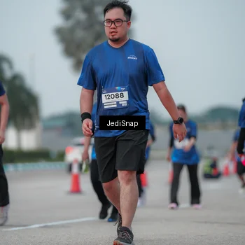 Runner Photo 7553827