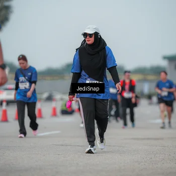 Runner Photo 7553828