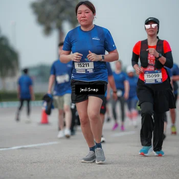 Runner Photo 7553857