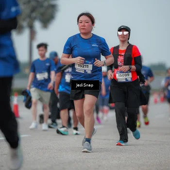 Runner Photo 7553858