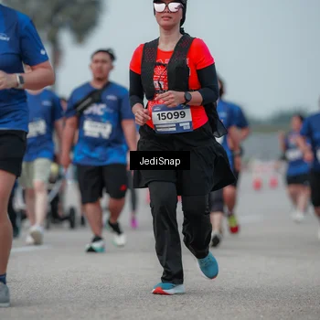 Runner Photo 7553866