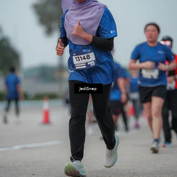 Runner Photo 7553869