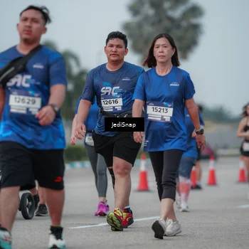 Runner Photo 7553879