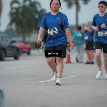 Runner Photo 7553898
