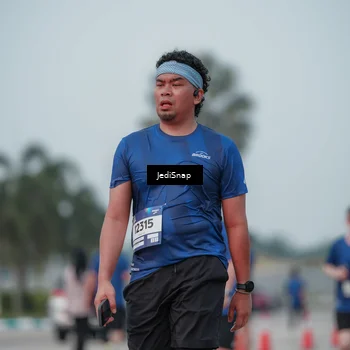 Runner Photo 7553902