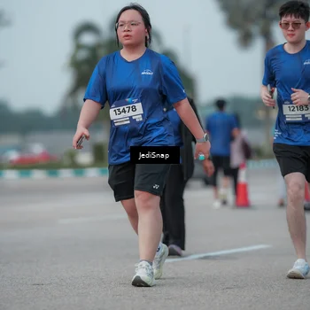 Runner Photo 7553916