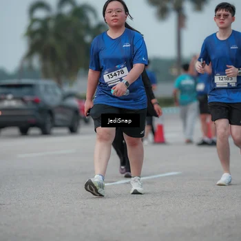 Runner Photo 7553921