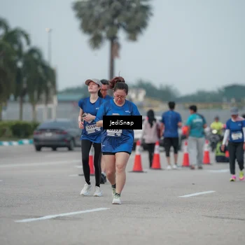 Runner Photo 7553934