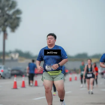 Runner Photo 7553941