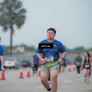 Runner Photo 7553942