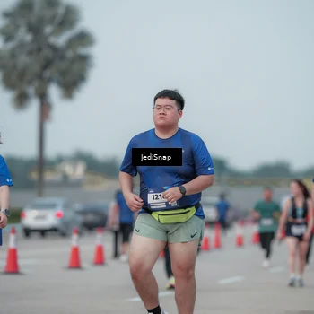 Runner Photo 7553943