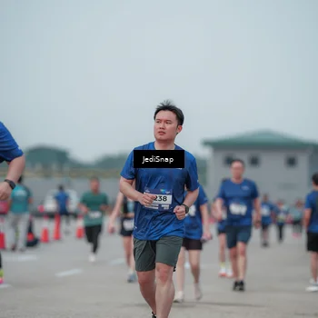 Runner Photo 7553952