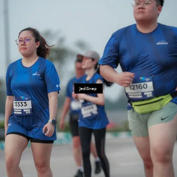 Runner Photo 7553953