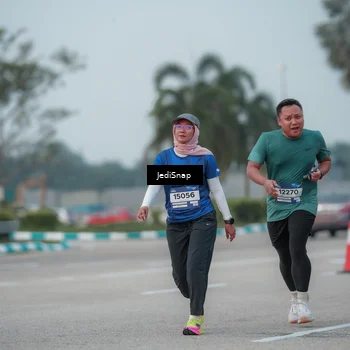 Runner Photo 7553960