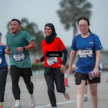 Runner Photo 7553963
