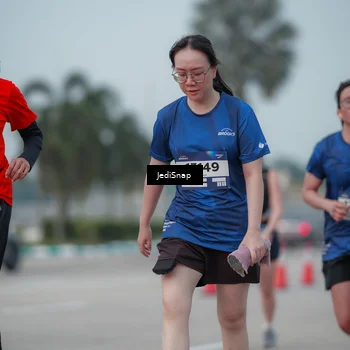 Runner Photo 7553968