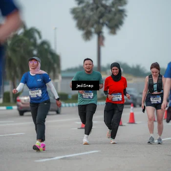 Runner Photo 7553969