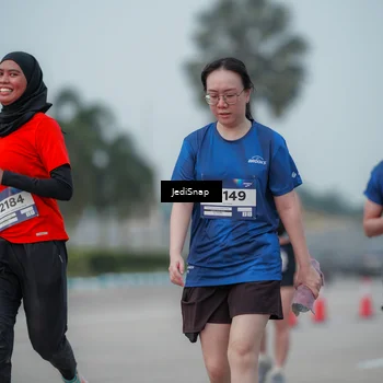 Runner Photo 7553970