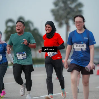 Runner Photo 7553975