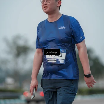 Runner Photo 7553988