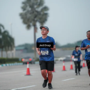 Runner Photo 7553994