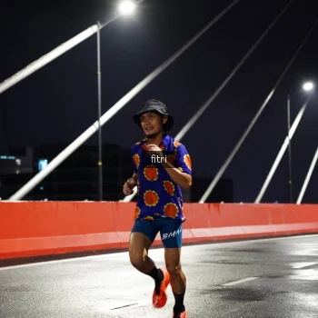 Runner Photo 755400