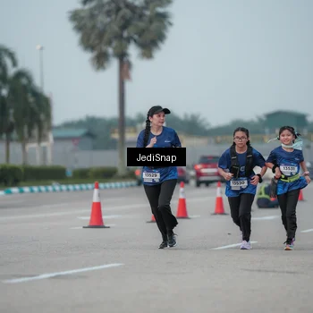 Runner Photo 7554007