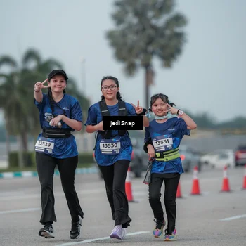 Runner Photo 7554027