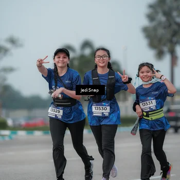Runner Photo 7554031