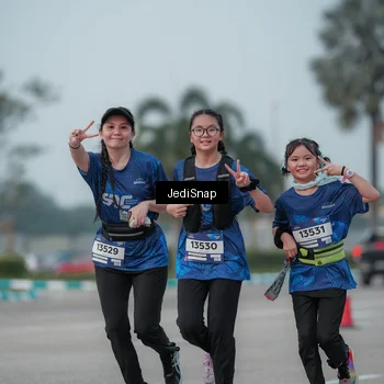 Runner Photo 7554036