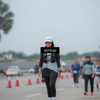 Runner Photo 7554046
