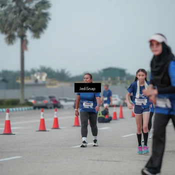 Runner Photo 7554064