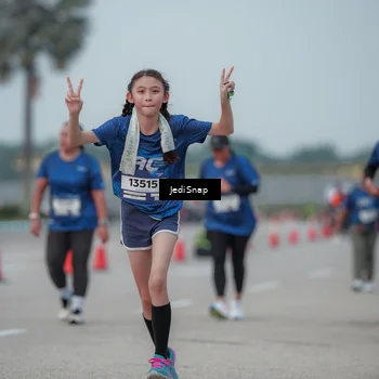 Runner Photo 7554074