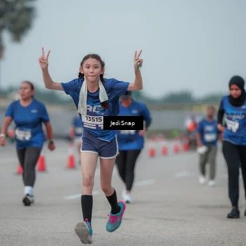 Runner Photo 7554075