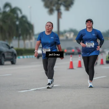 Runner Photo 7554081