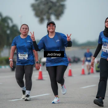 Runner Photo 7554086
