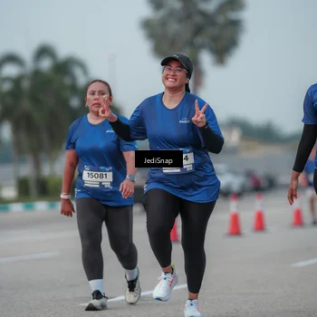 Runner Photo 7554090