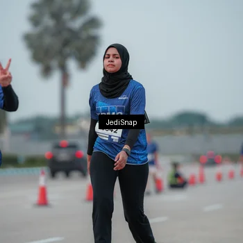 Runner Photo 7554093