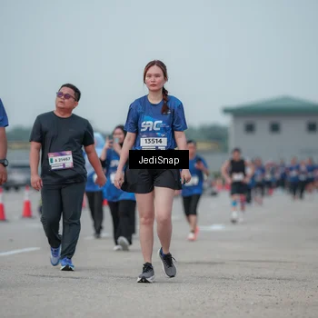 Runner Photo 7554119